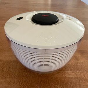 OXO Large Salad Spinner